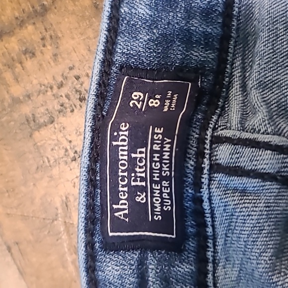 Abercrombie & Fitch Simone Stretch High Rise Distressed Blue Denim Jeans Size 29 - Picture 8 of 8